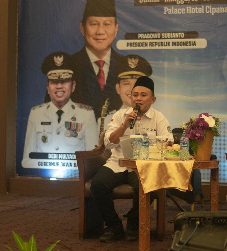 Kepala PKBM Nurrusyifa, Bahrum Rangkuti